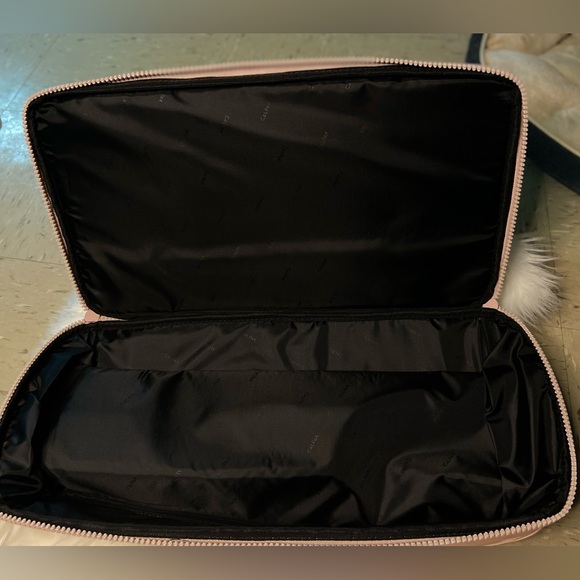 CALPAK- NEW WITH TAGS - Picture 4 of 8